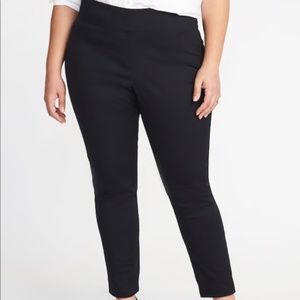 Old Navy Women’s Plus High Rise Side Zip Pants
